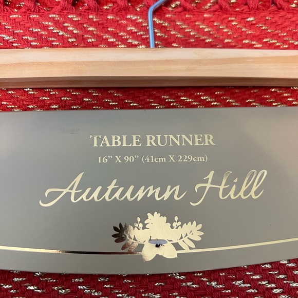 Table Runner - Picture 2 of 3